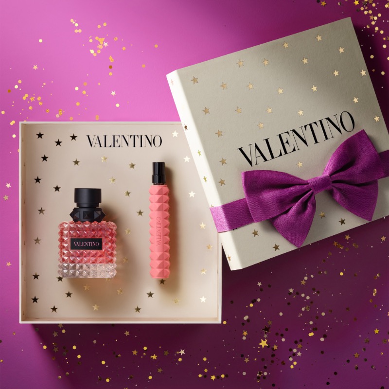 Valentino Born in Roma Donna Eau de Parfum 50ml + 10ml Fragrance Gift Set Valentino Born in Roma Donna Eau de Parfum 50ml + 10ml Fragrance Gift Set