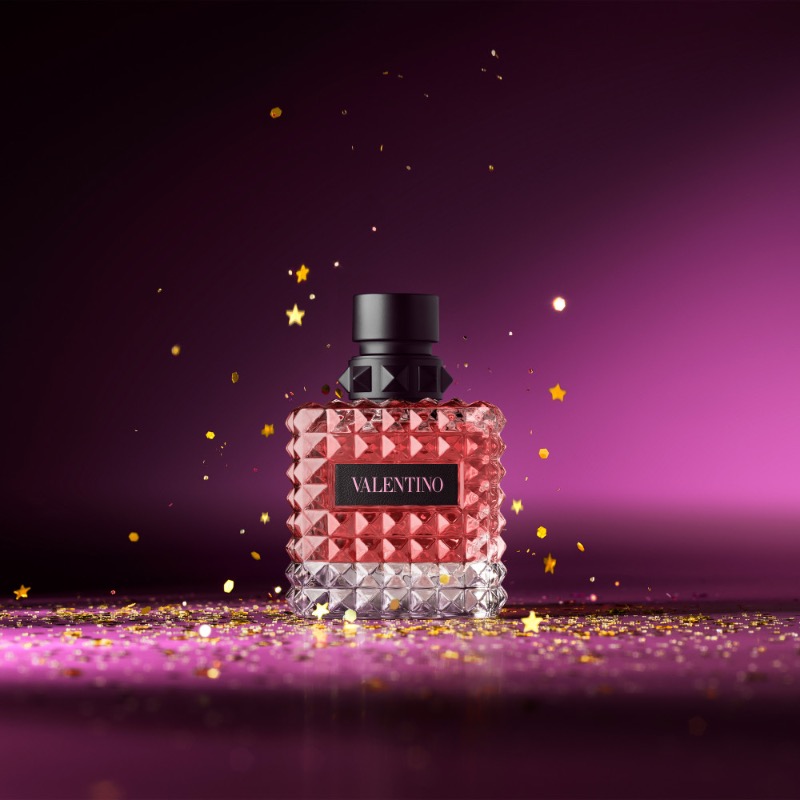 Valentino Born in Roma Donna Eau de Parfum 50ml + 10ml Fragrance Gift Set Valentino Born in Roma Donna Eau de Parfum 50ml + 10ml Fragrance Gift Set